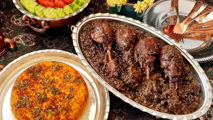 مرغ ترش مازندرانی