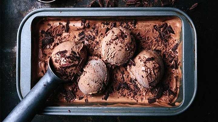نکات تهیه بستنی اسکوپی شکلاتی
