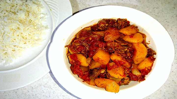 کوفته برنجی از غذاهای مجلسی یزدی