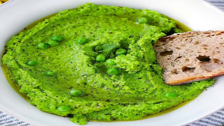 مراحل تهیه پوره نخود سبز با شیر