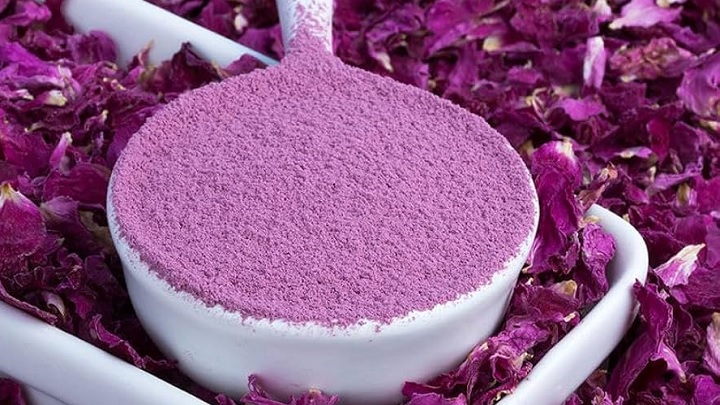 رسپی پودر گل سرخ خانگی با گل تازه