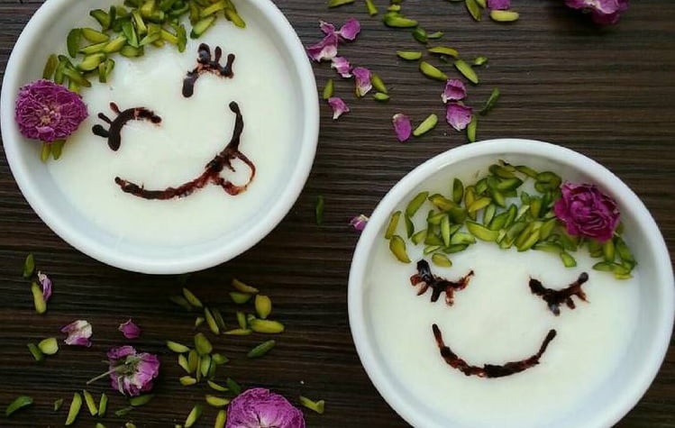 فرنی برای دسر افطاری