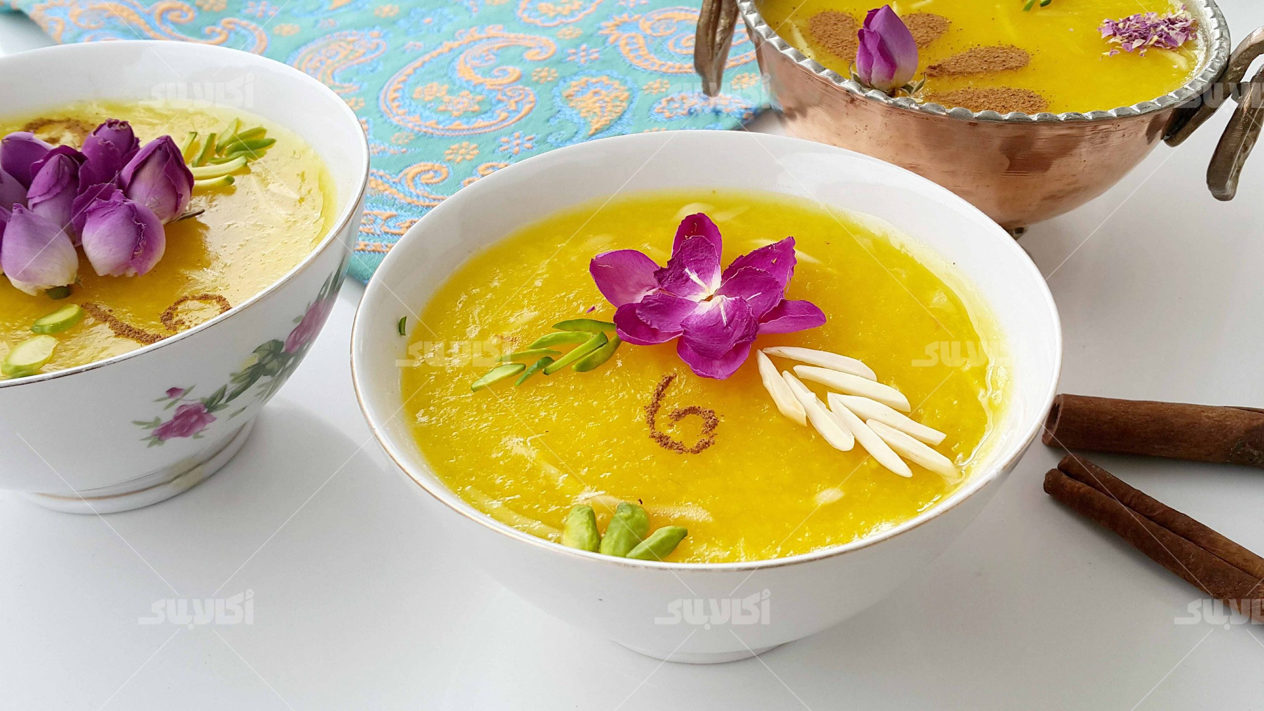 طرز تهیه شله زرد