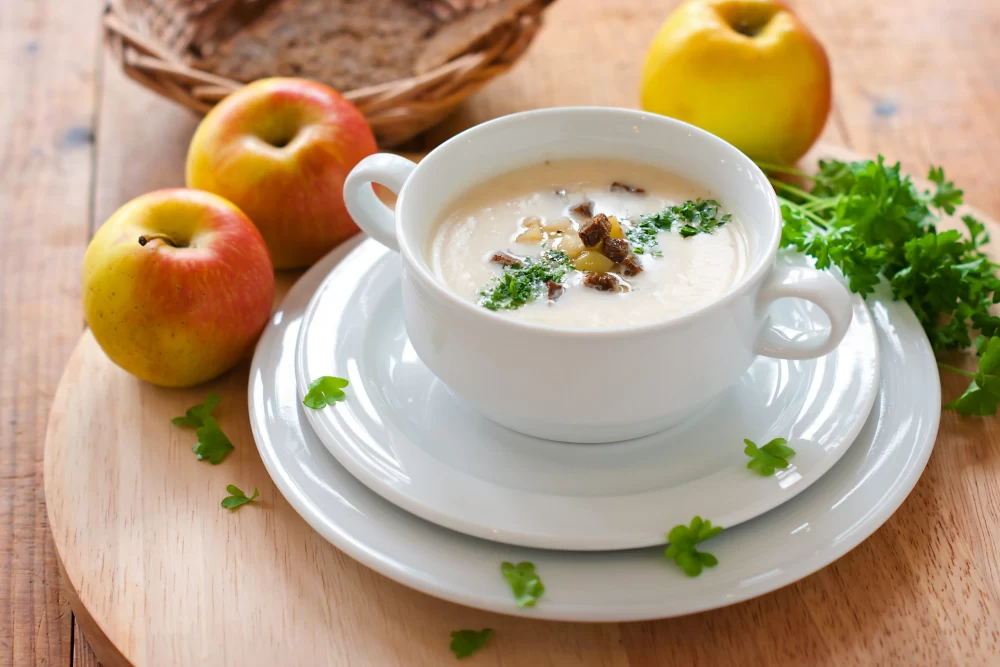 دستور تهیه سوپ سیب