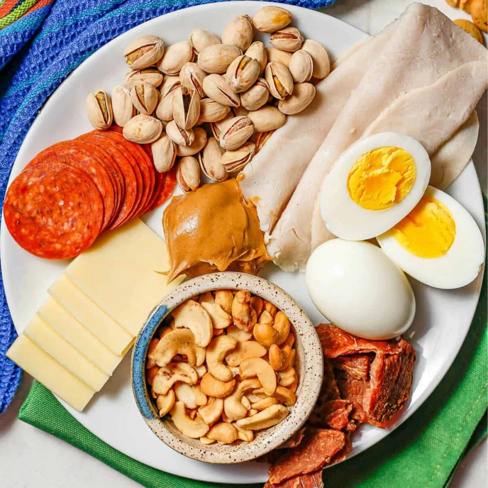 اسنک پروتئینی بهترین گزینه برای میان وعده ها (مرحله به مرحله) اسنک پروتئینی بهترین گزینه برای میان وعده ها (مرحله به مرحله)