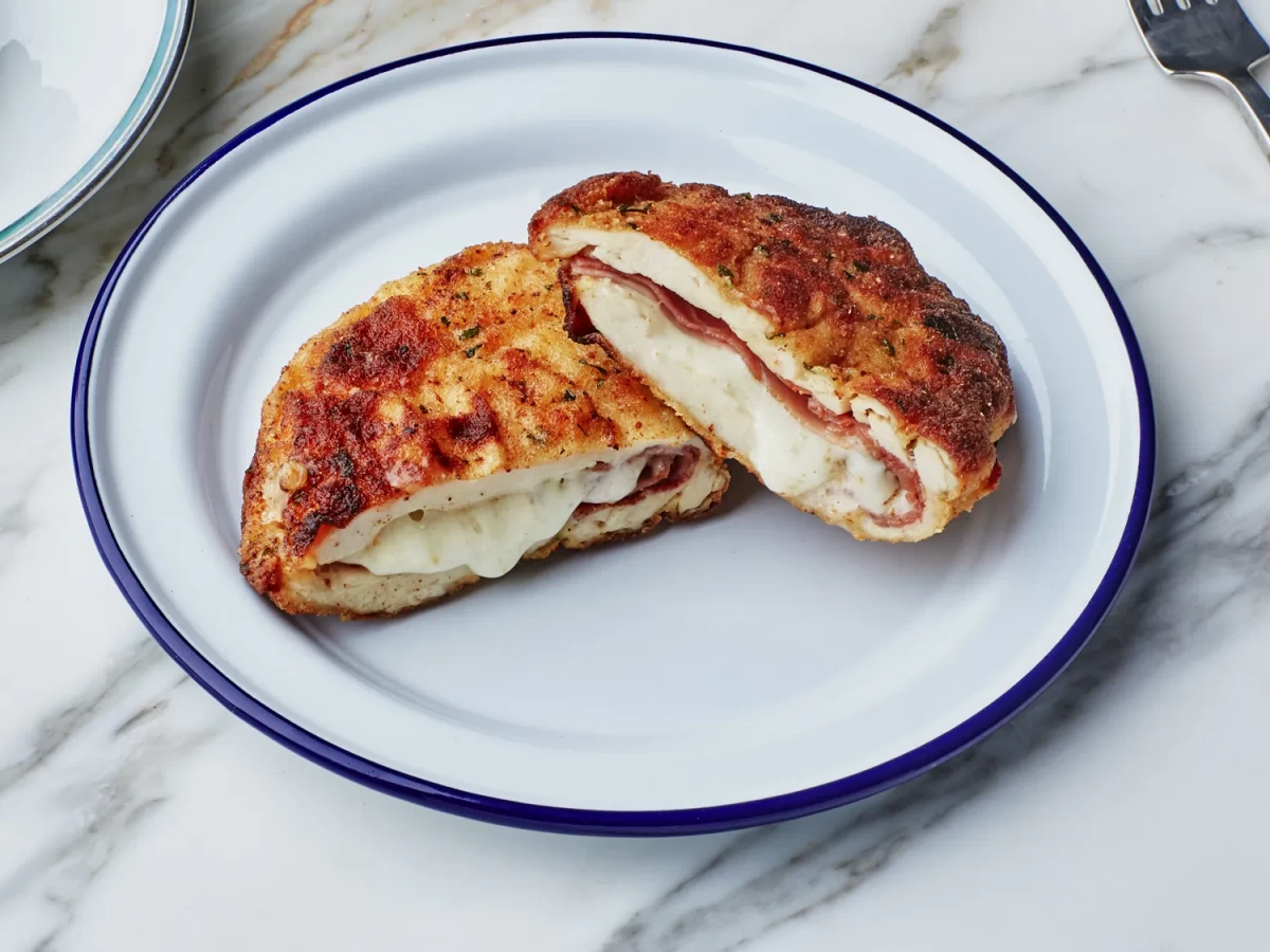 کوردن بلو cordon bleu چیست ؟ (مرحله به مرحله) کوردن بلو cordon bleu چیست ؟ (مرحله به مرحله)