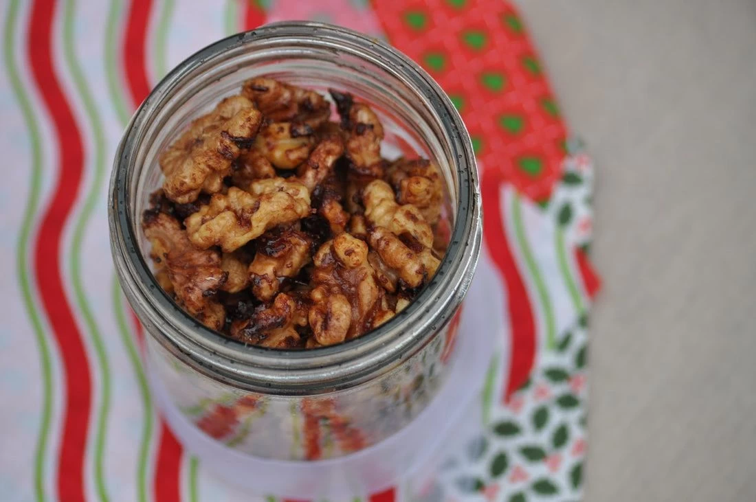 دستور تهیه ترشی گردو(مرحله به مرحله)