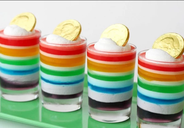 ژله شب یلدا لیوانی