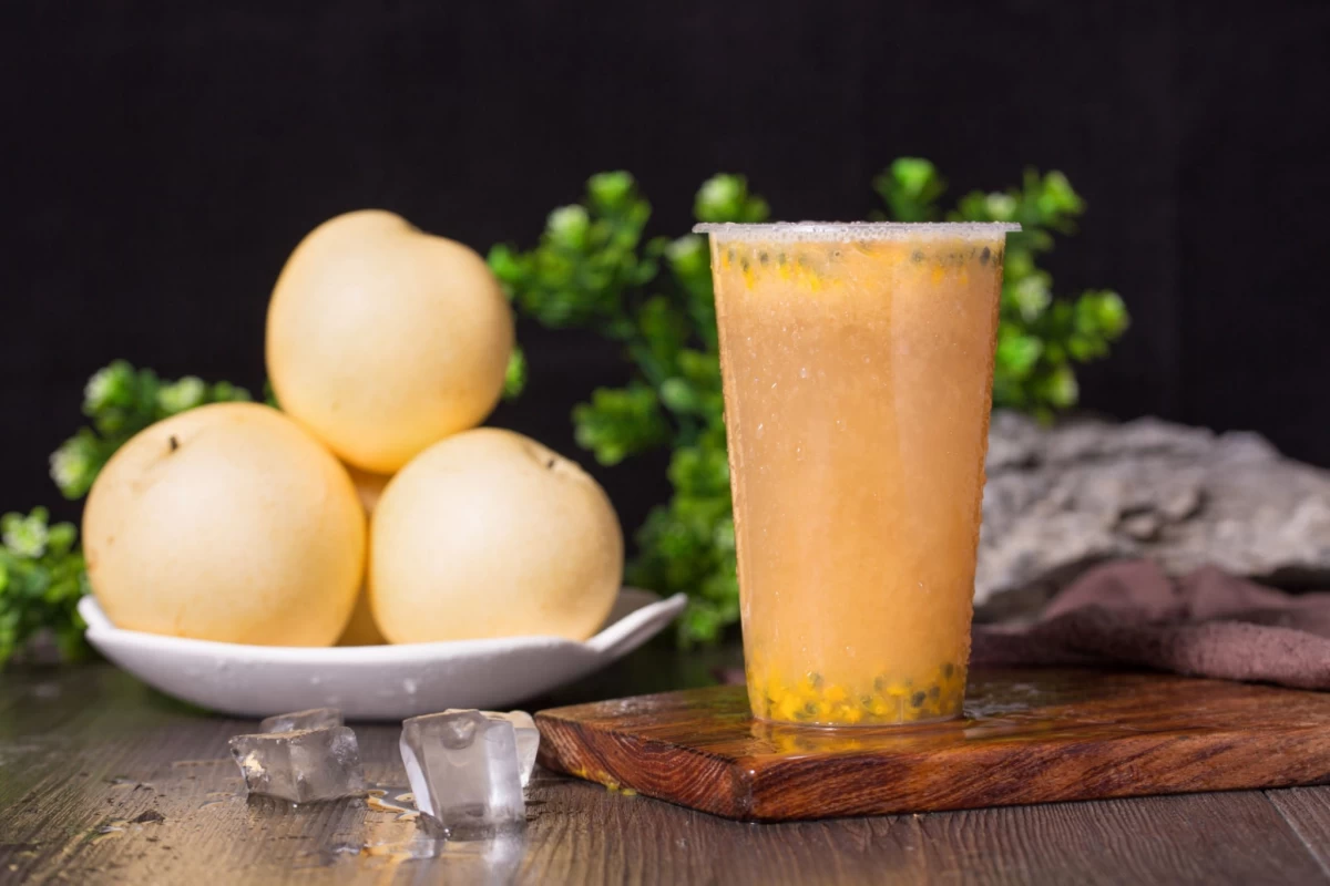 شربت سیب و گلاب (مرحله به مرحله) شربت سیب و گلاب (مرحله به مرحله)