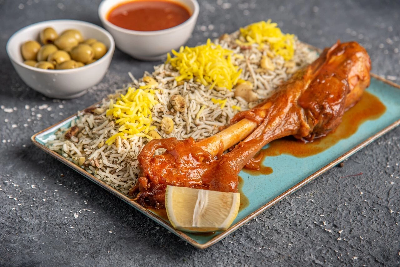 بت بانکلینک باقلا پلو گوشت (مرحله به مرحله)