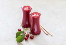 اسموتی گیلاس و اسفناج (مرحله به مرحله)