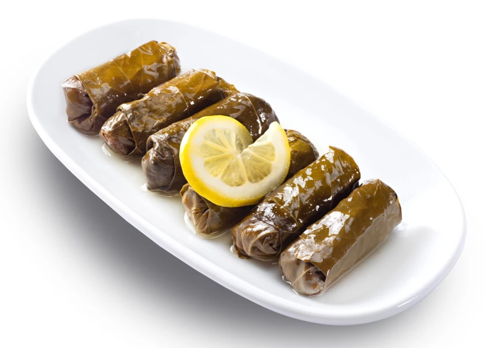 دستور تهیه دلمه برگ مو با بلغور