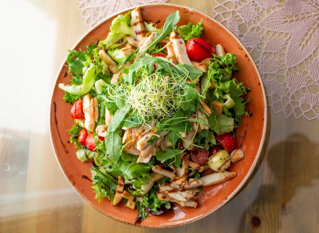 دستور تهیه سالاد خسروشاهی در منزل