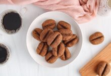 مواد لازم شیرینی قهوهطرز تهیه شیرینی قهوه تلخ و خوشمزه (مرحله به مرحله)