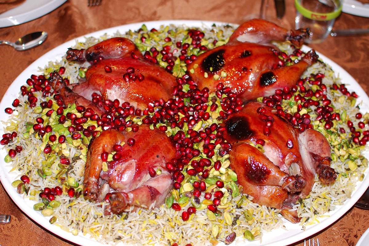 چه غذاهایی برای شب یلدا تهیه کنیم؟ (مرحله به مرحله)