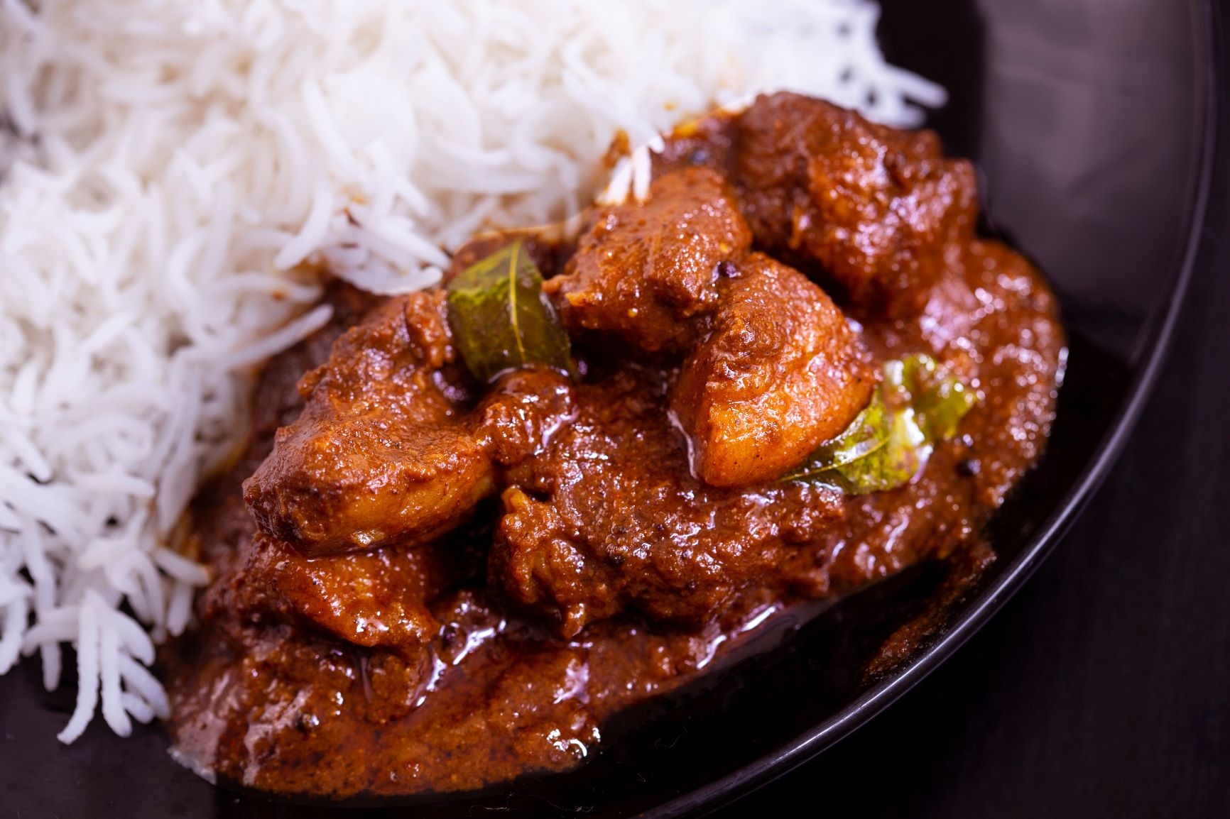 دستور تهیه خورش کاری ویندالو