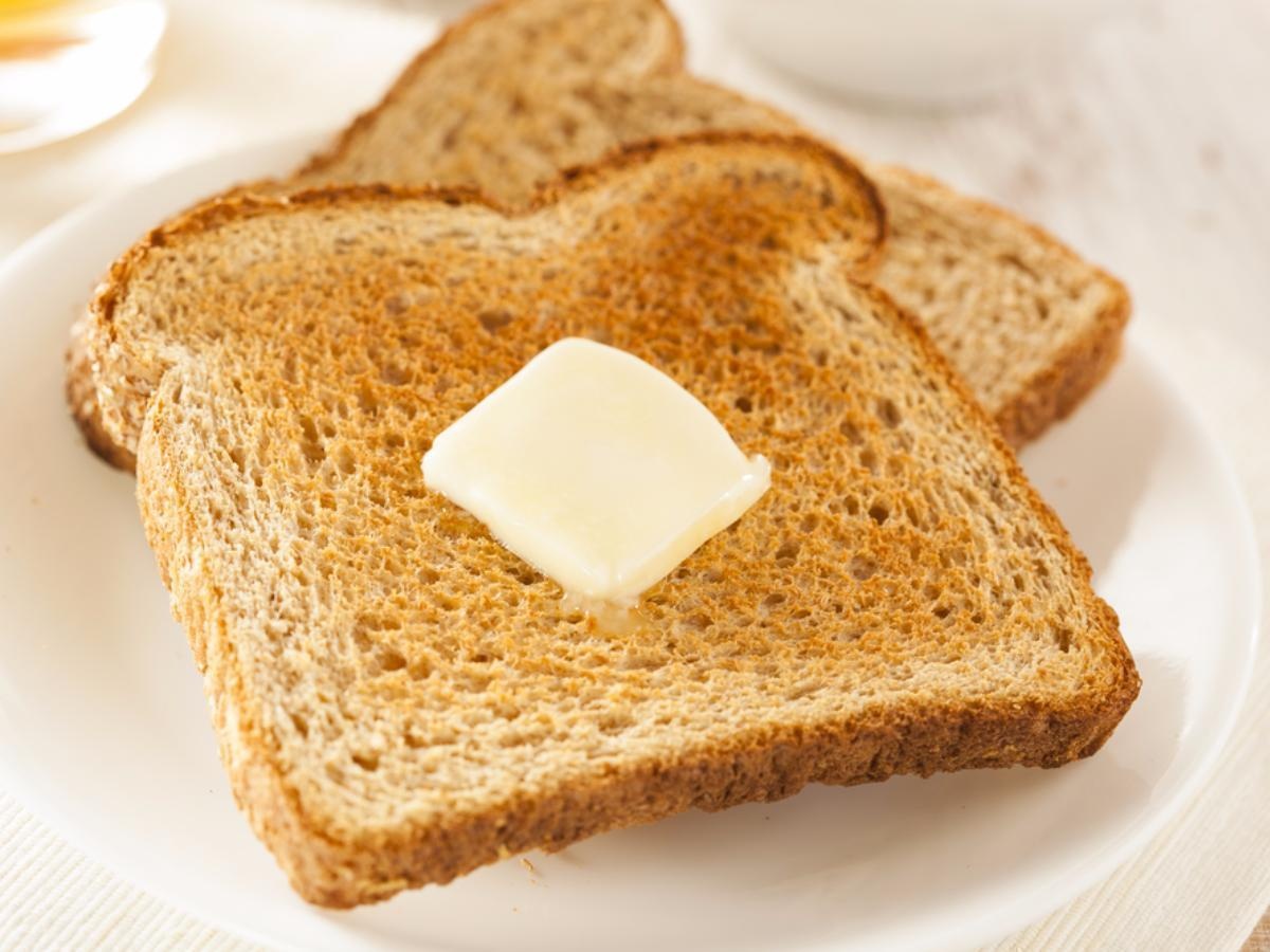 دستور تهیه نان تست ساده 