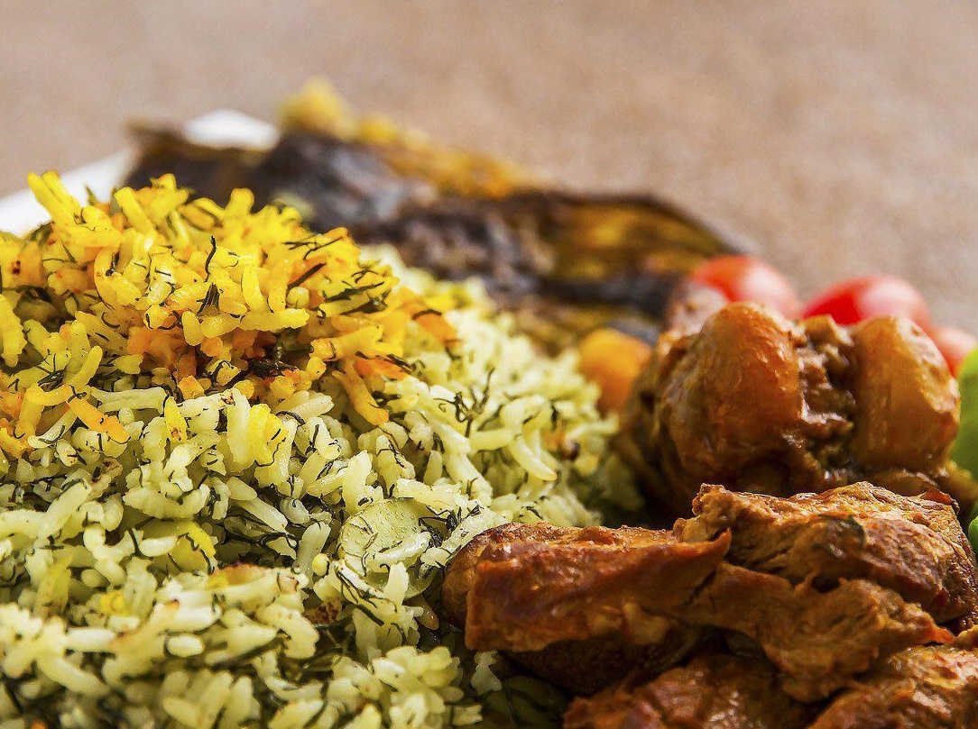 دستور تهیه متبک پلو محلی با ماهی هرمزگانی (مرحله به مرحله)
