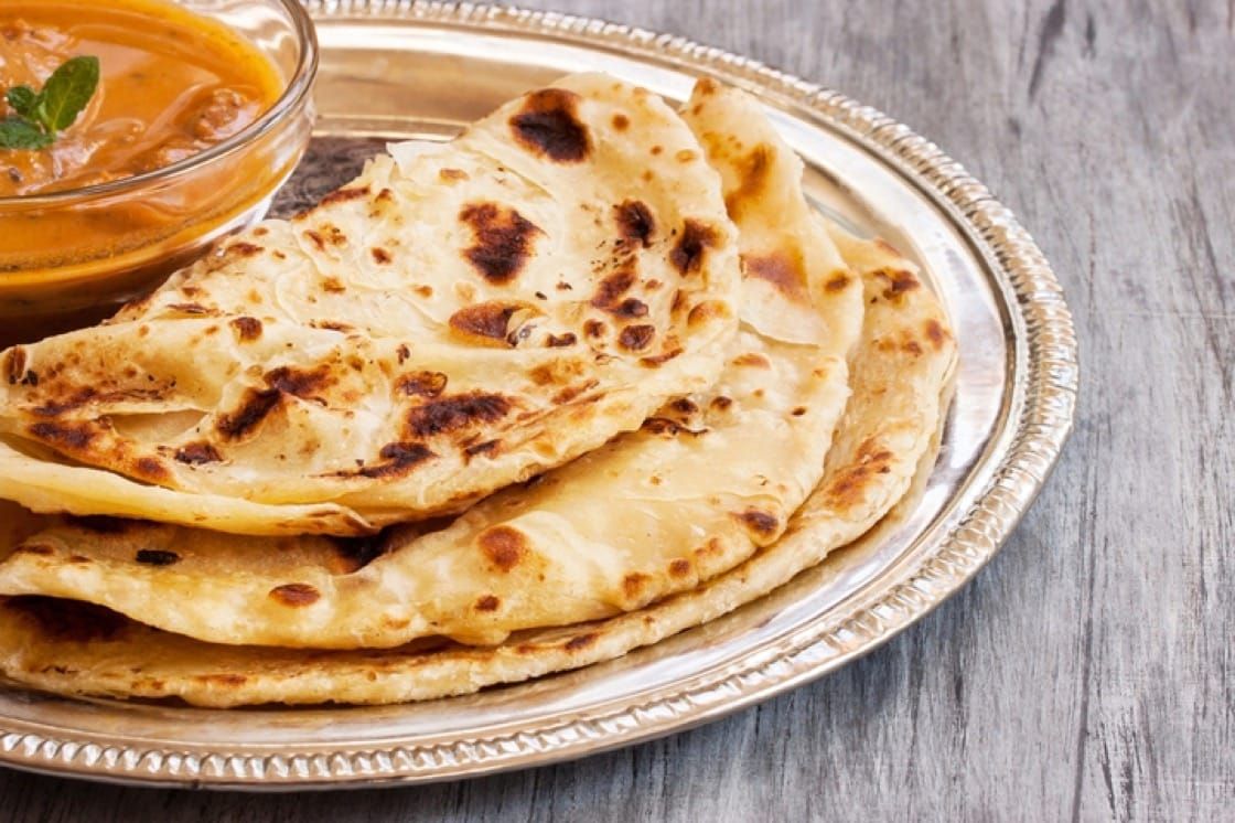 مراحل پخت نان پاراتا هندی خوشمزه (مرحله به مرحله) مراحل پخت نان پاراتا هندی خوشمزه (مرحله به مرحله)