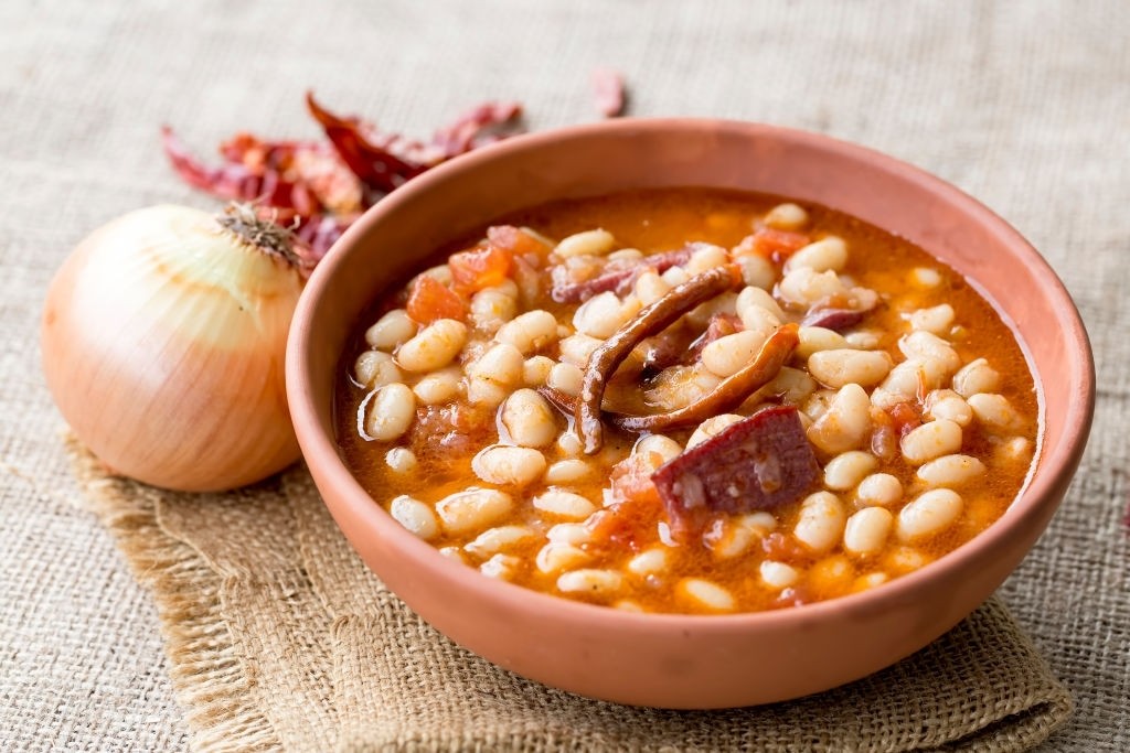 دستور تهیه خورشت لوبیا سفید