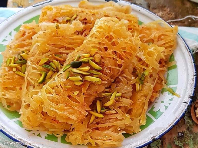 دستور تهیه رشته خوشکار با نشاسته