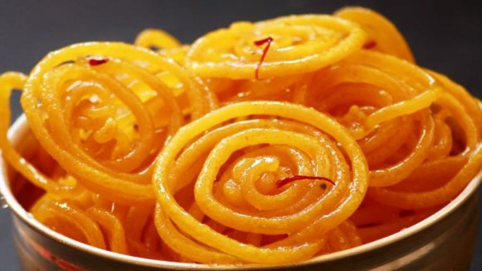 نکات طلایی برای تهیه زولبیا خانگی (مرحله به مرحله)