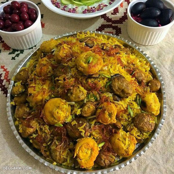 قارچ پلو یکی از غذاهای برنجی