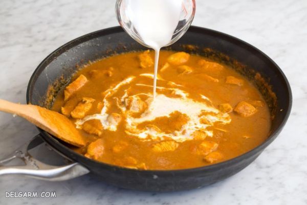 دستور تهیه خورش کاری مرغ و ادویه مخصوص آن