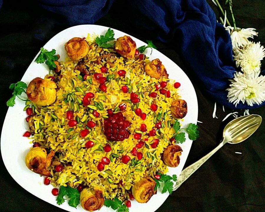 ۳ روش پرطرفدار جهت تهیه انار پلو مجلسی (مرحله به مرحله) ۳ روش پرطرفدار جهت تهیه انار پلو مجلسی (مرحله به مرحله)