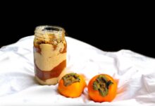 دسر کرم خرمالو : ۲ روش جهت تهیه دسر کرم خرمالو (مرحله به مرحله)