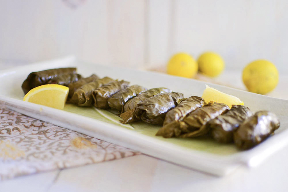 دلمه برگ مو مجلسی
