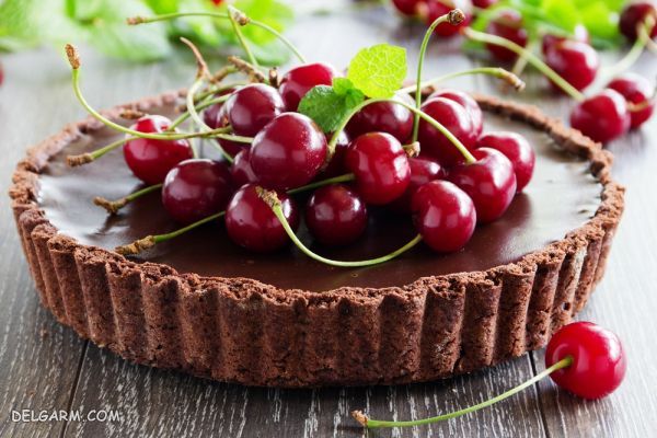 تارت گیلاس و شکلات