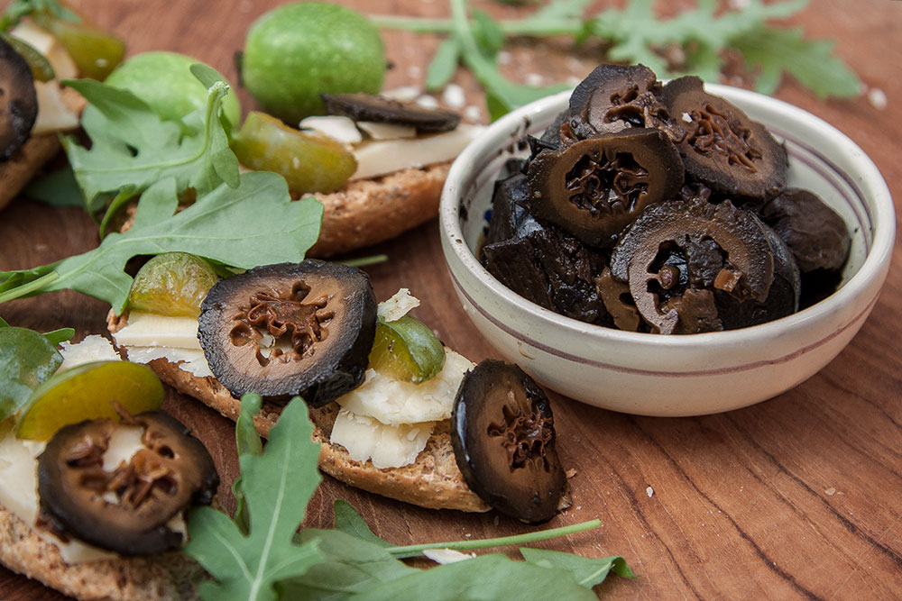 دستور تهیه ۱۰ مدل ترشی تابستانی با طعم وسوسه انگیز (مرحله به مرحله) دستور تهیه انواع ترشی تابستانی