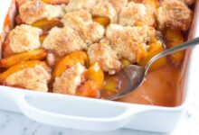 ۲ روش آسان برای تهیه خورش هلو یک خورش تابستانی (مرحله به مرحله)