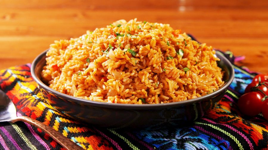 ۴ روش آسان و جدید جهت تهیه کلم پلو + عکس (مرحله به مرحله)
