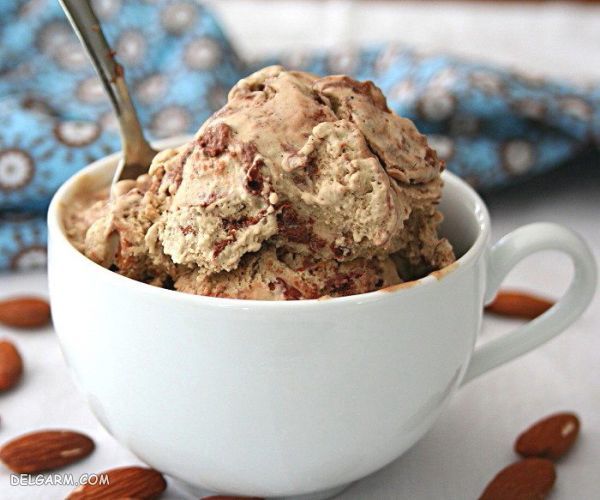 بستنی بادام | دستور تهیه تهیه ۴ مدل بستنی بادام خوشمزه و خانگی + عکس