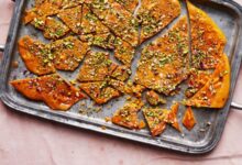 ۵ روش متفاوت و خوشمزه برای تهیه سوهان گردویی + عکس (مرحله به مرحله)