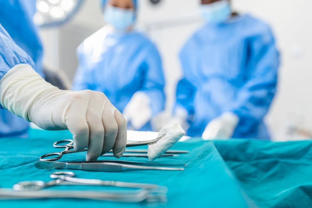 تعبیر خواب عمل جراحی 💉 (کامل و رایگان | از نظر معبران و موضوعات مختلف) تعبیر خواب عمل جراحی 💉 (کامل و رایگان | از نظر معبران و موضوعات مختلف)