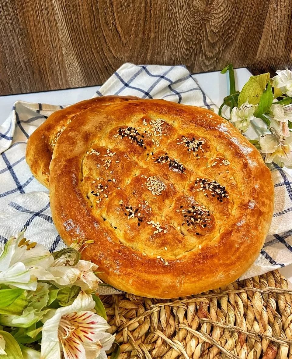 مواد لازم و آموزش نان پیده خانگی (مرحله به مرحله) مواد لازم و آموزش نان پیده خانگی (مرحله به مرحله)