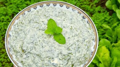 مواد لازم و آموزش بورانی اسفناج خانگی (مرحله به مرحله)