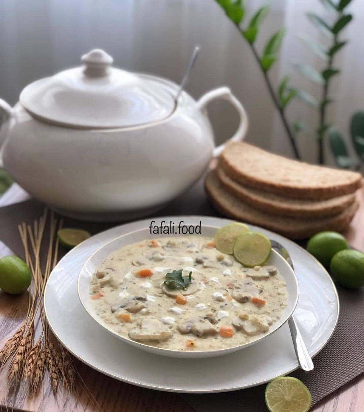 مواد لازم و آموزش سوپ جو سفید خانگی (مرحله به مرحله) مواد لازم و آموزش سوپ جو سفید خانگی (مرحله به مرحله)