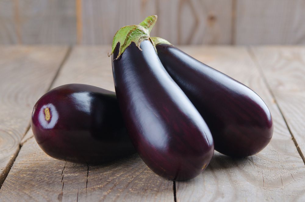 تعبیر خواب بادمجان 🍆 (کامل و رایگان | از نظر معبران و موضوعات مختلف) تعبیر خواب بادمجان 🍆 (کامل و رایگان | از نظر معبران و موضوعات مختلف)