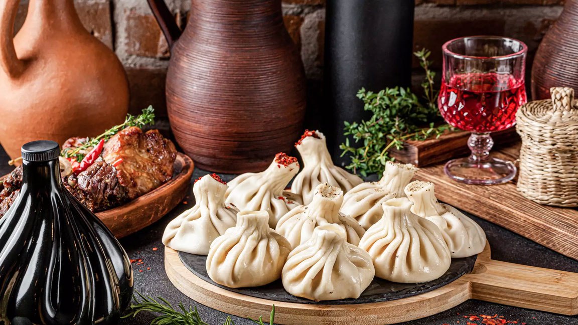 خینکالی معروفترین غذای گرجی