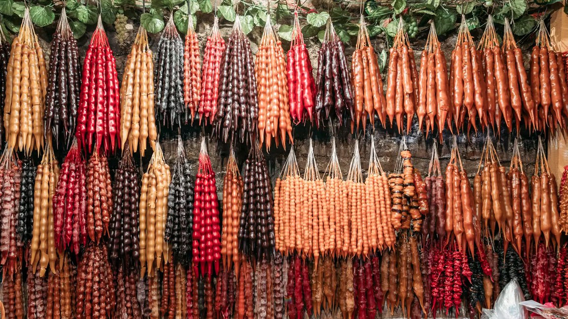 چورچخلا جذاب ترین دسر گرجی 