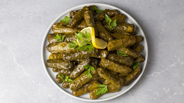 با ۲۰ ترفند خوشمزه ترین دلمه برگ مو را درست کنید