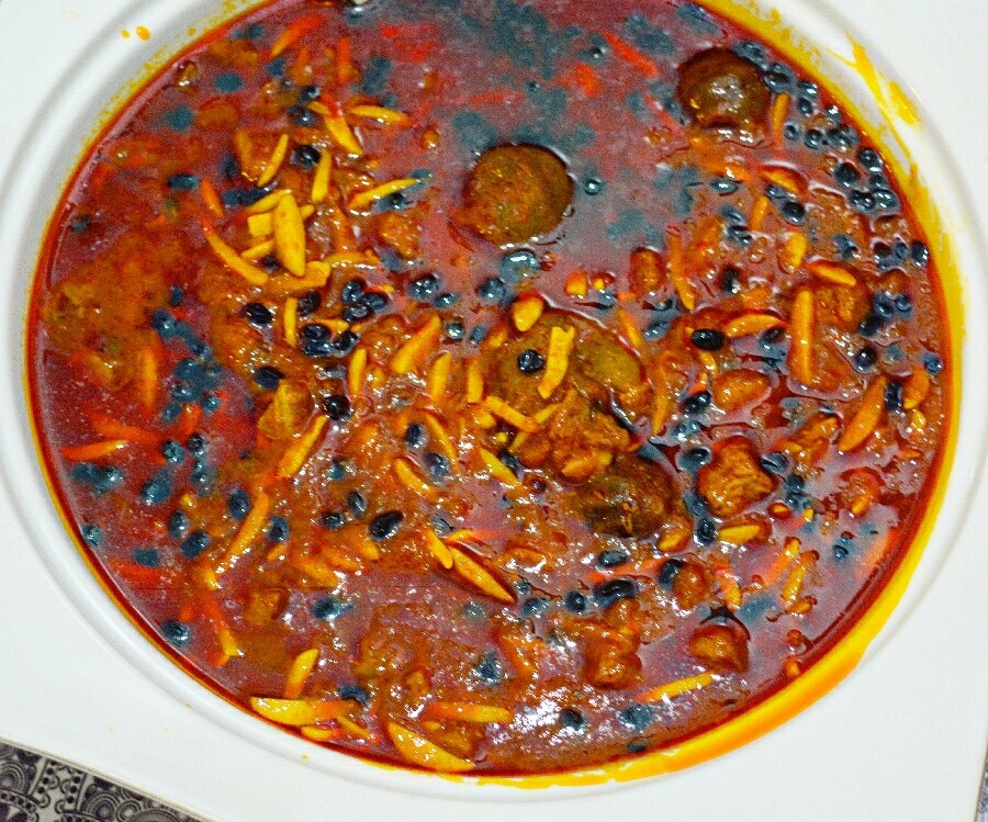 خورش «بادام زمینی» یادگار سفره‌ های اصیل ایرانی (مرحله به مرحله)