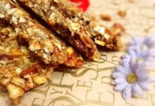 دستور تهیه آجیل عسلی (سوهان عسلی) خوشمزه و خاص (مرحله به مرحله)