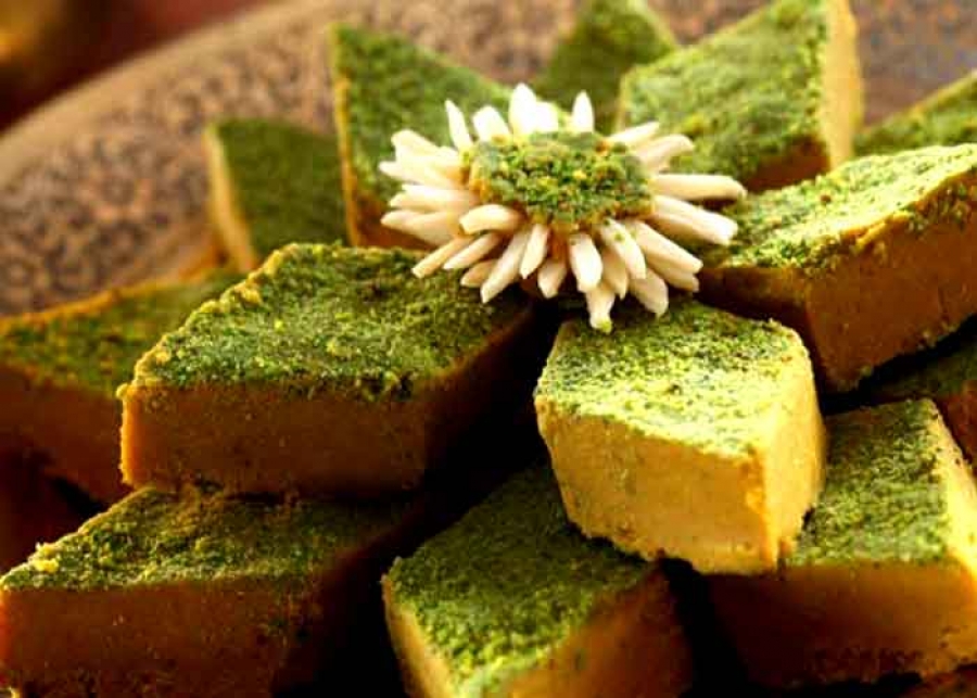 دستور تهیه اوماج حالواسی حلوای مجلسی آذربایجان شرقی (مرحله به مرحله) دستور تهیه اوماج حالواسی حلوای مجلسی آذربایجان شرقی (مرحله به مرحله)