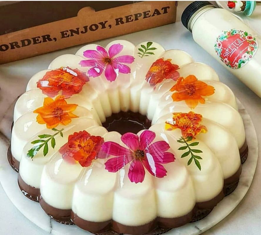 دستور تهیه تهیه ژله ویترینی به روشی آسان در منزل (مرحله به مرحله) دستور تهیه تهیه ژله ویترینی به روشی آسان در منزل (مرحله به مرحله)