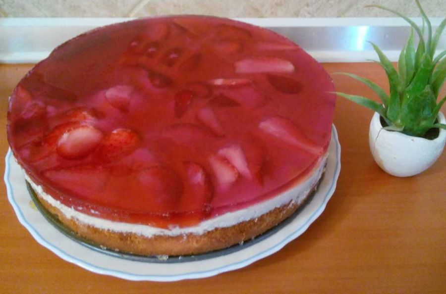 دستور تهیه تهیه کیک میوه ای ساده و کم هزینه (مرحله به مرحله)